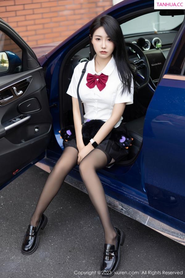   [XiuRen]高清写真图 2023.11.13 No.7653 苏苏阿 短裙美腿第10张图片